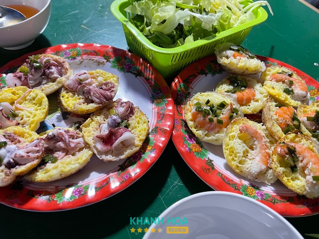 Bánh Căn Cô Thắm Cam Ranh Khánh Hòa