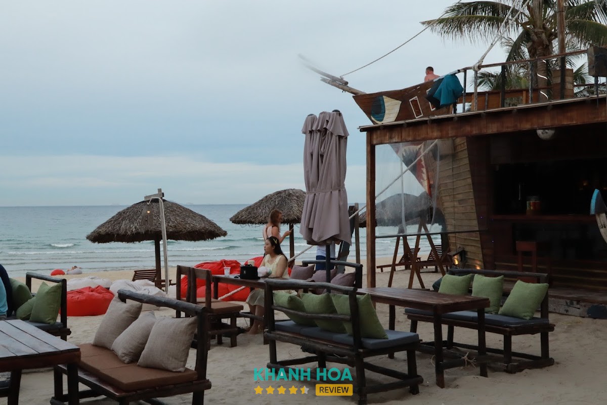 Bermuda Beach Club Nha Trang Cam Lâm