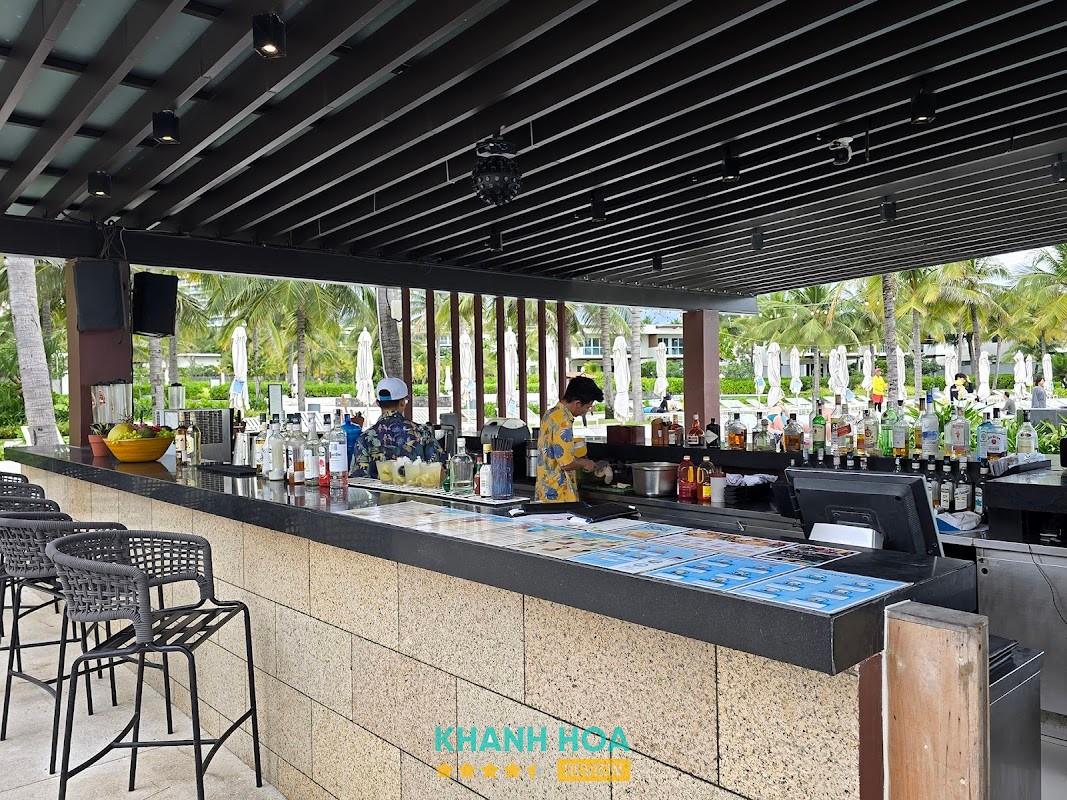 Beach Bar - không gian thực tế 1