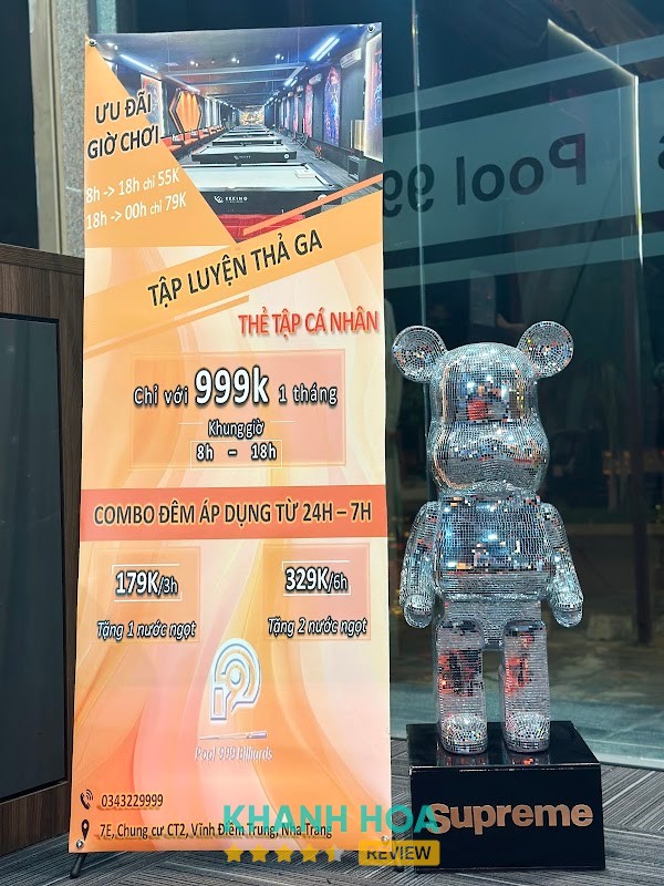 Bàn bida tại Pool 999 Billiards Club
