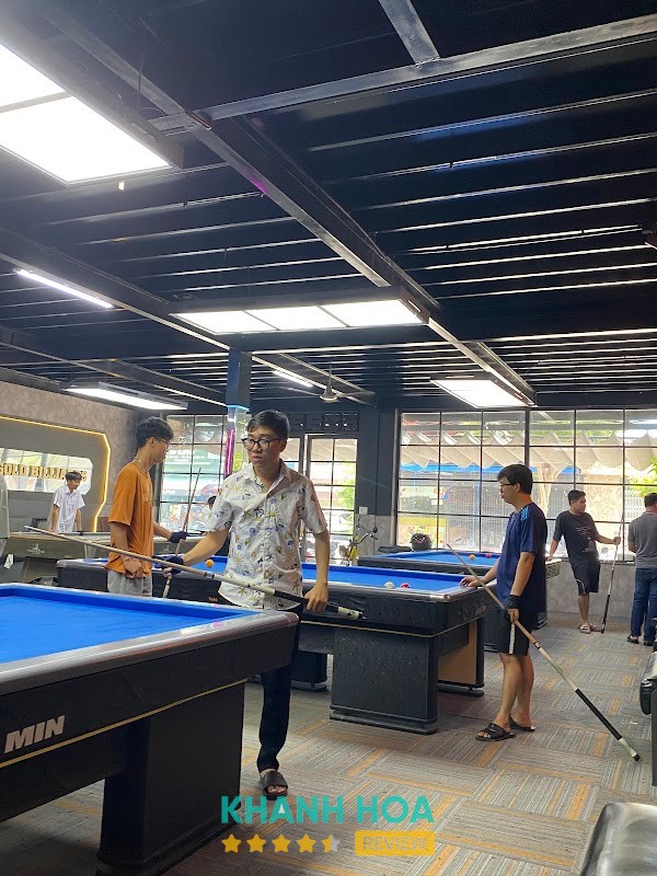 Bàn chơi tại Bida Gold