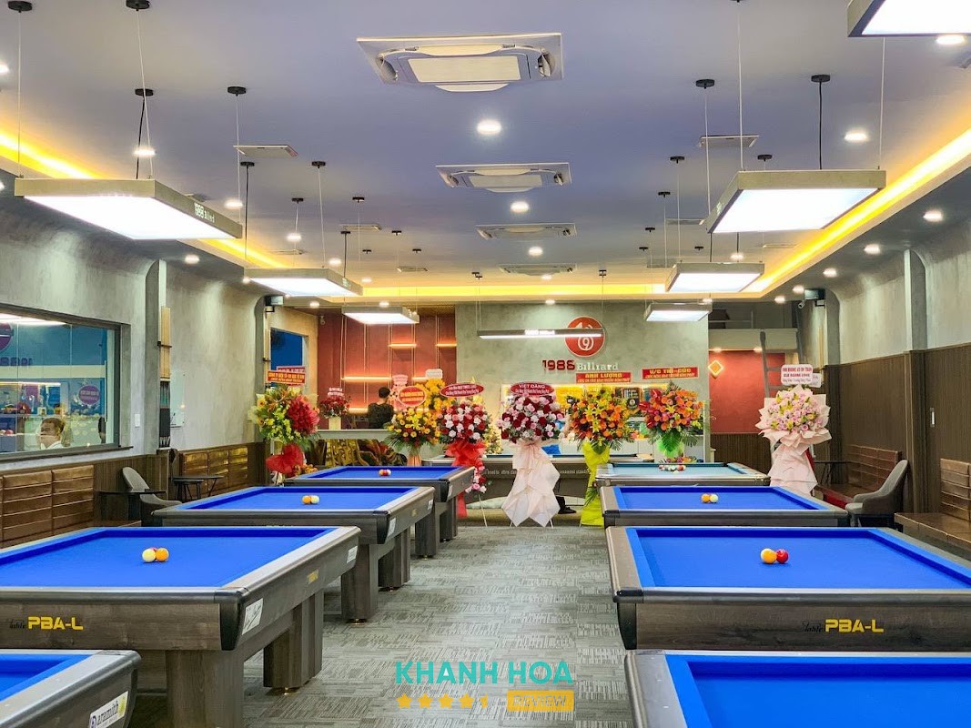 Bàn bida tại 1988 Billiards