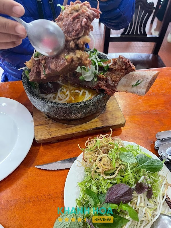 Bún bò Sỹ Phú – hình ảnh 2