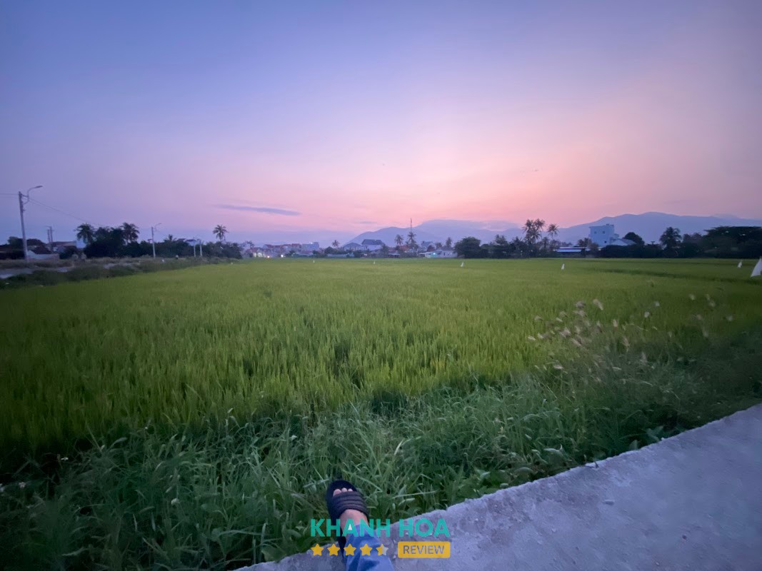 Bún Bò Bình Minh Vạn Ninh