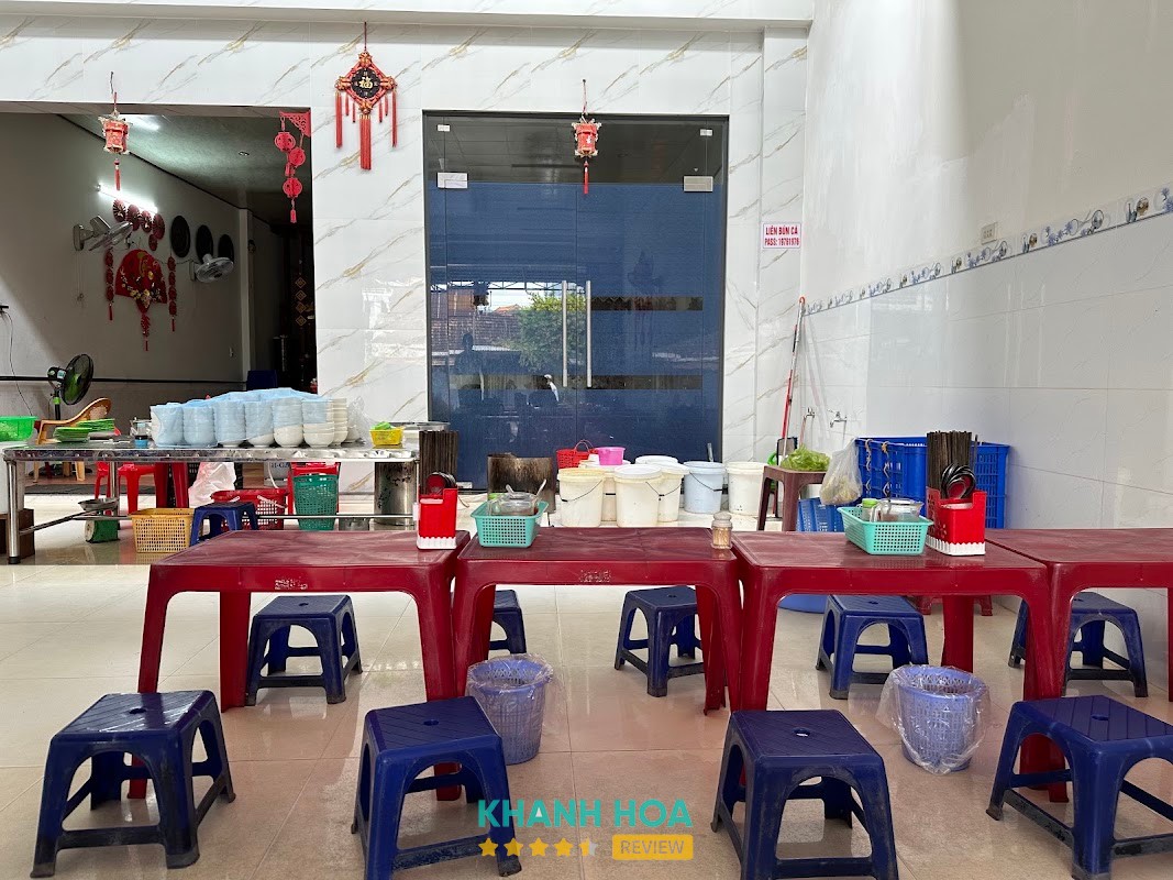 Tô bún cá Liên