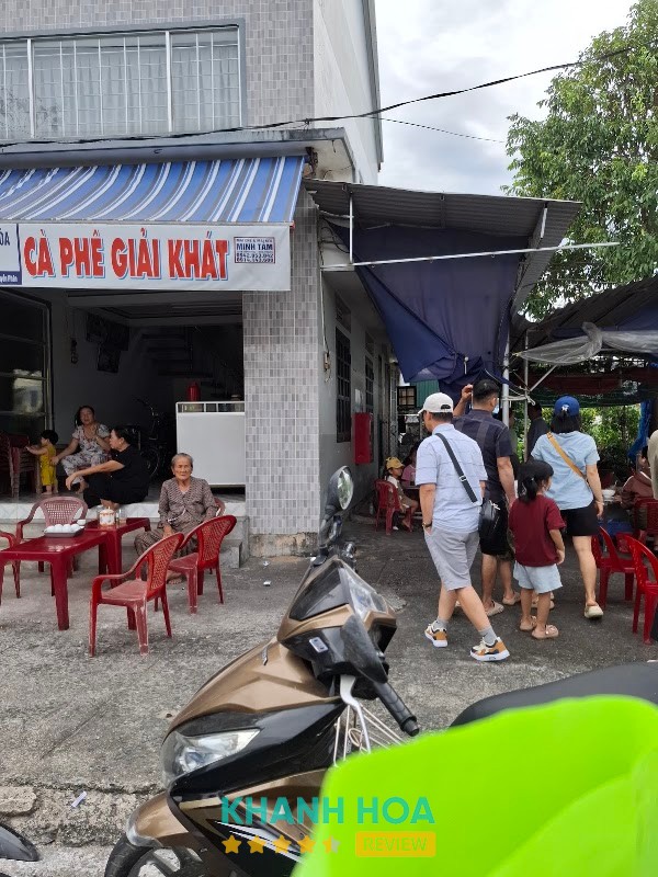 Quán bún cá 633 Trần Quý Cáp