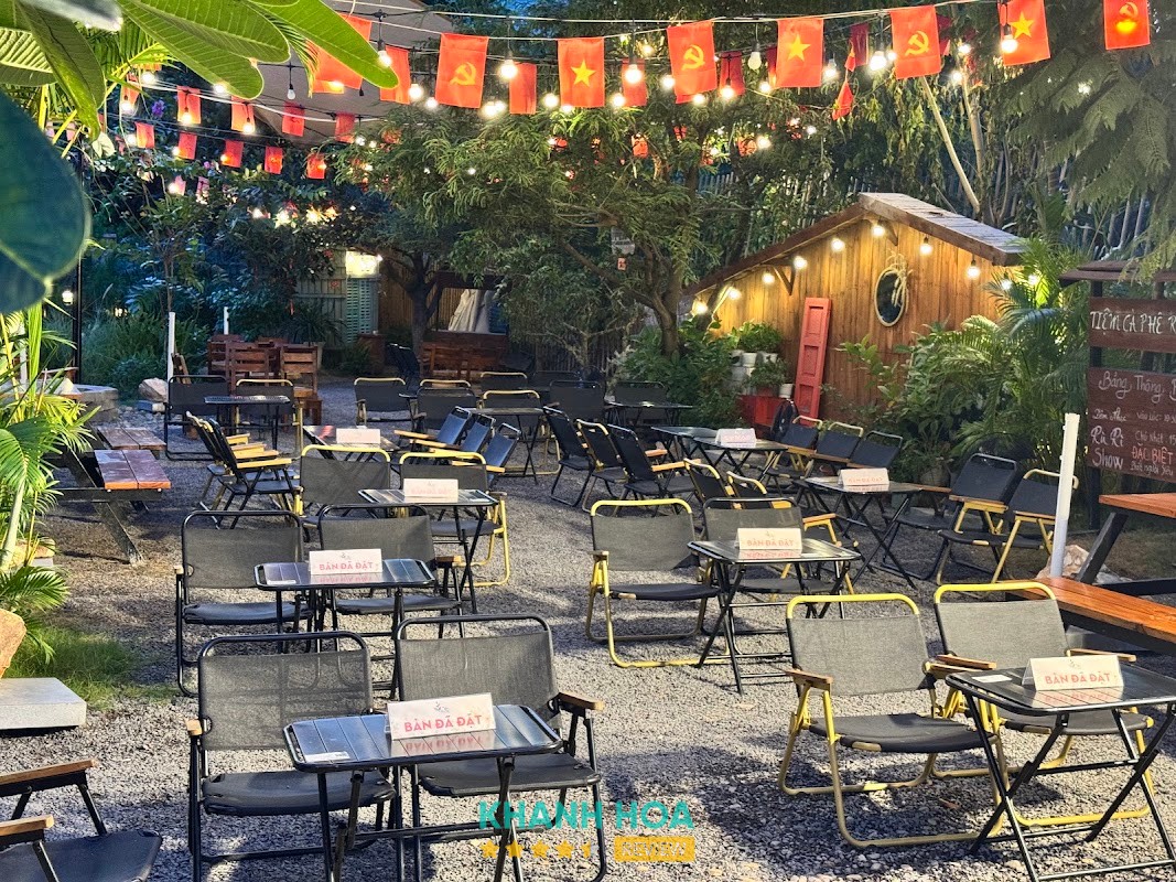 Tiệm Cà Phê Rù Rì Bắc Nha Trang