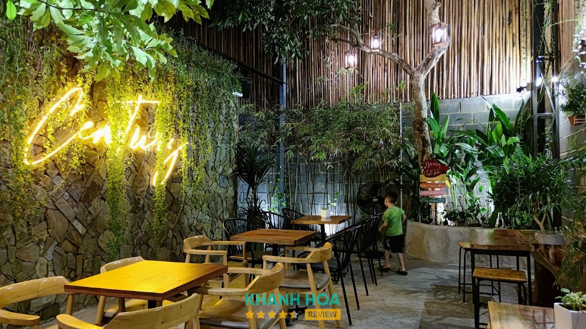Century Coffee & Milktea Cam Ranh