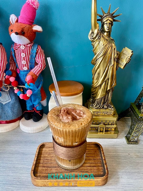 DeLion Café – hình ảnh 2