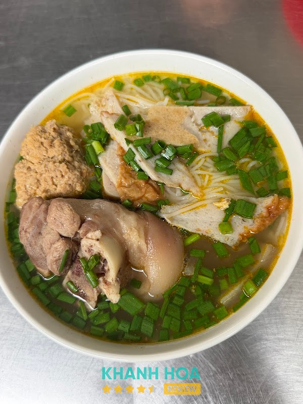 Cơm Gà Hà NGÔ GIA TỰ – hình ảnh 2