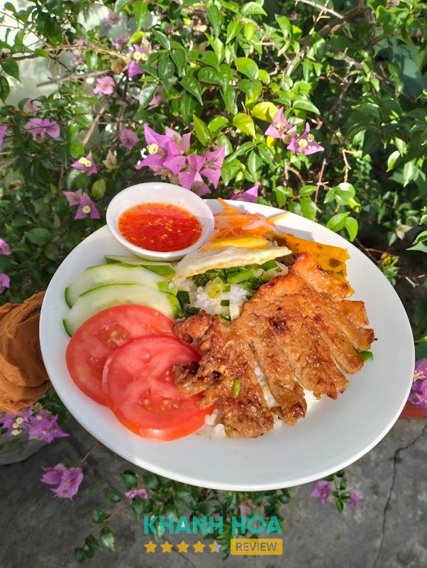 Tiệm Bán Cơm Tấm – hình ảnh 2