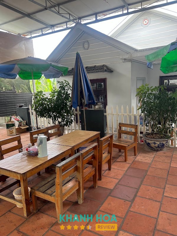 Ba Định Quán cơm Bắc Nha Trang
