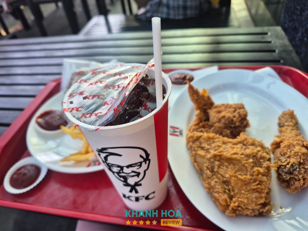 KFC Hoàn Cầu – hình ảnh 3