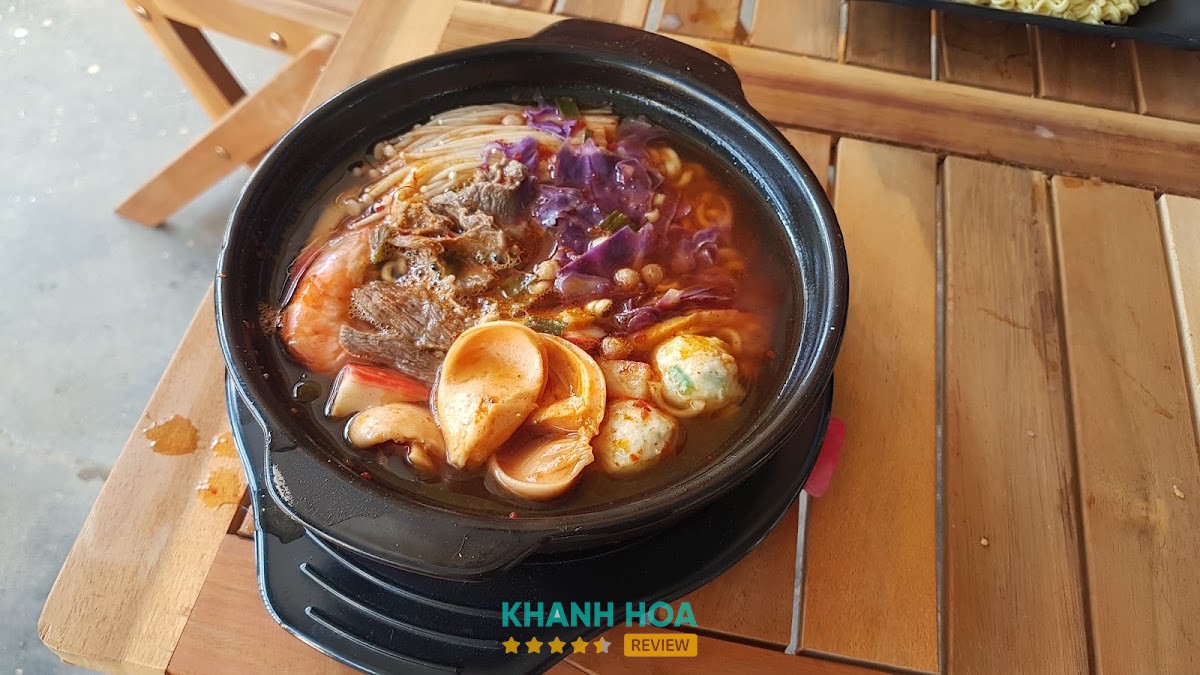 Gà Rán Chicken Food Ba Tháp, Ninh Thuận
