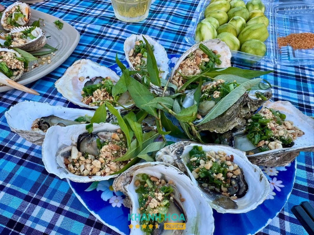 Quán Nhậu Hải Sản Sơn Ca (SON CA SEAFOOD RESTAURANT) - hình ảnh 2