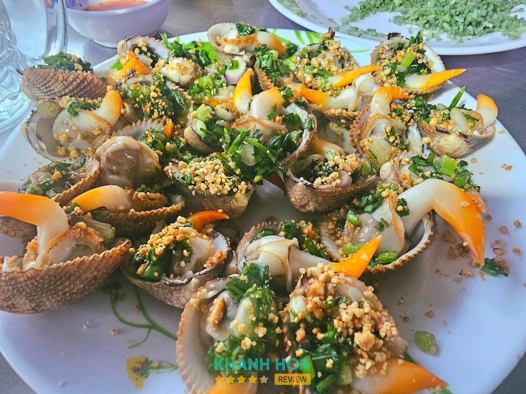 Quán Hải Sản 8 Nhánh – món hải sản