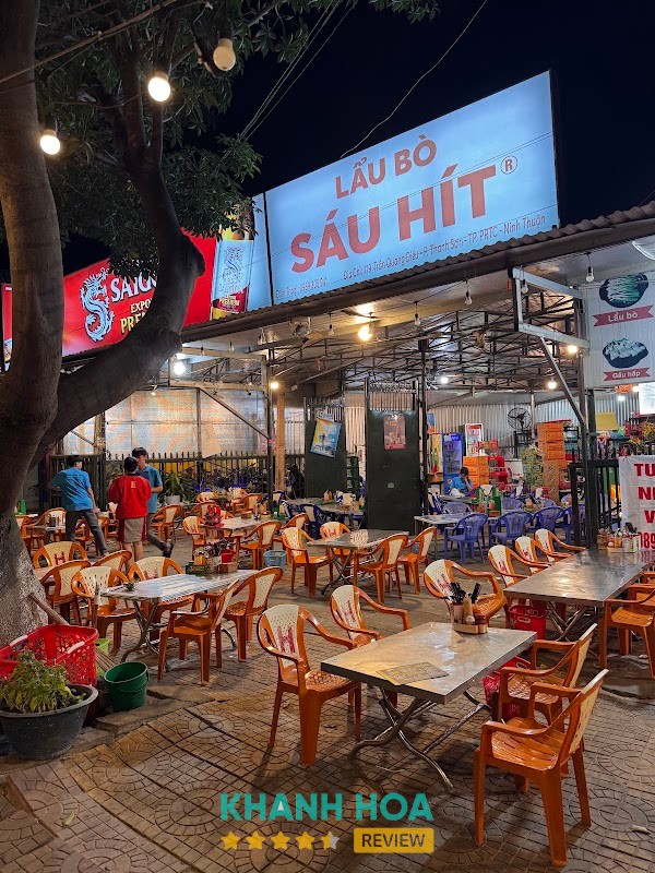Lẩu bò Sáu Hít (Beef Hotpot Sau Hit) HX8W+XX8