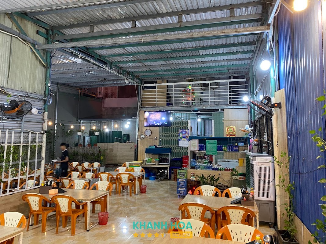 Tiệm Lẩu 99 tại Đông Hải