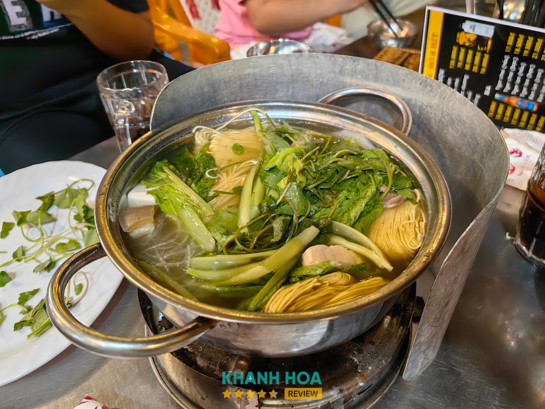 Lẩu bò Sáu Hít (Beef Hotpot Sau Hit) – hình ảnh 3