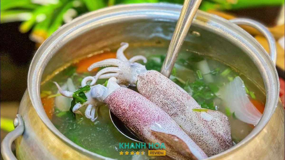 Hủ Tiếu Mực, Lẩu Mực, Lẩu gà lá é, Bún Riêu Ghẹ - Vạn Gia Quán – hình ảnh 2