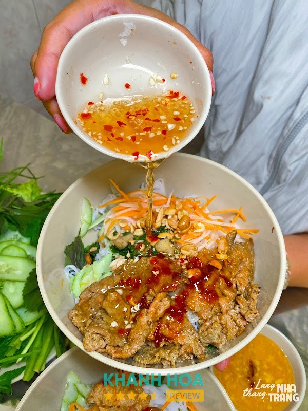 Nem Nướng Hồng Vũ ( Nên đi từ hẻm 47 Huỳnh Thúc Kháng vào) – hình ảnh 2