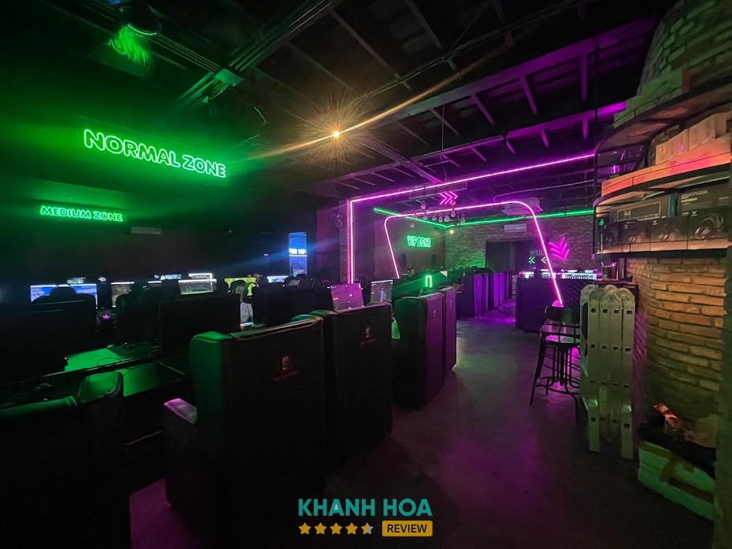 Khu máy 93 Gaming