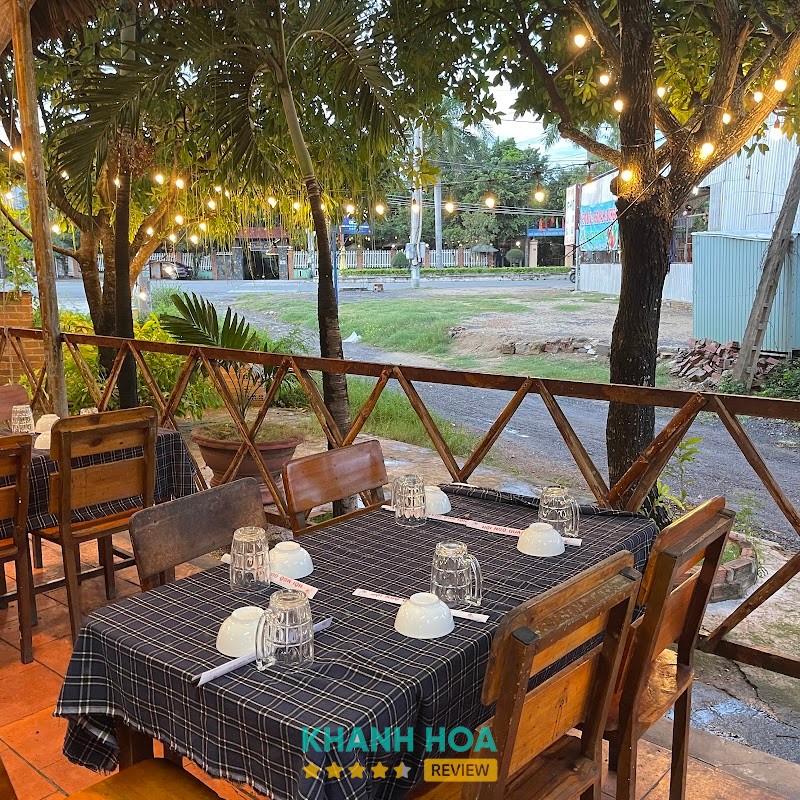 Nhà Hàng Hội Ngộ