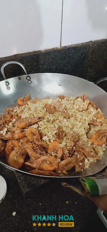 Quán ngói Vạn Ninh
