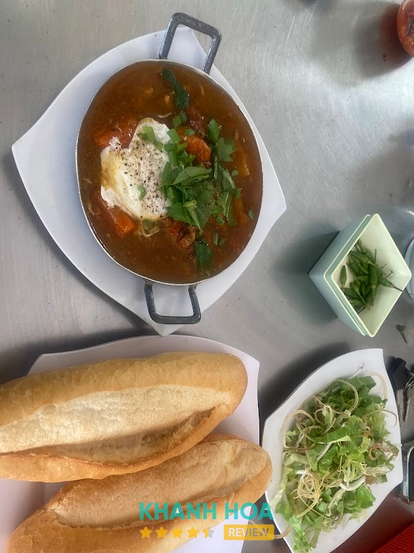 Tô phở tại Phở Ngọc Oanh