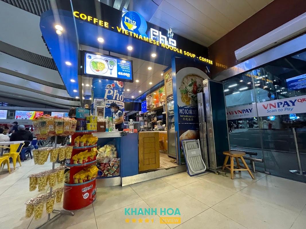 Q Phở tại nhà ga quốc nội sân bay Cam Ranh