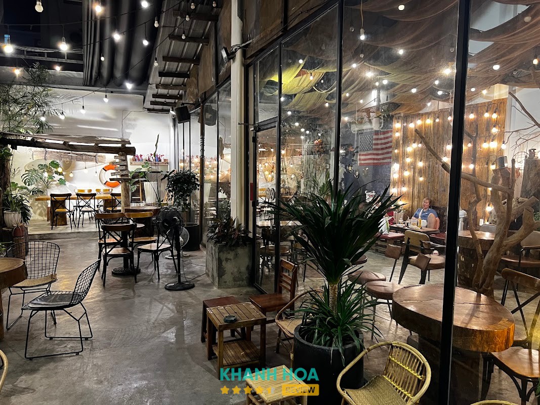 Đồ uống tại Tous Les Temps Nha Trang