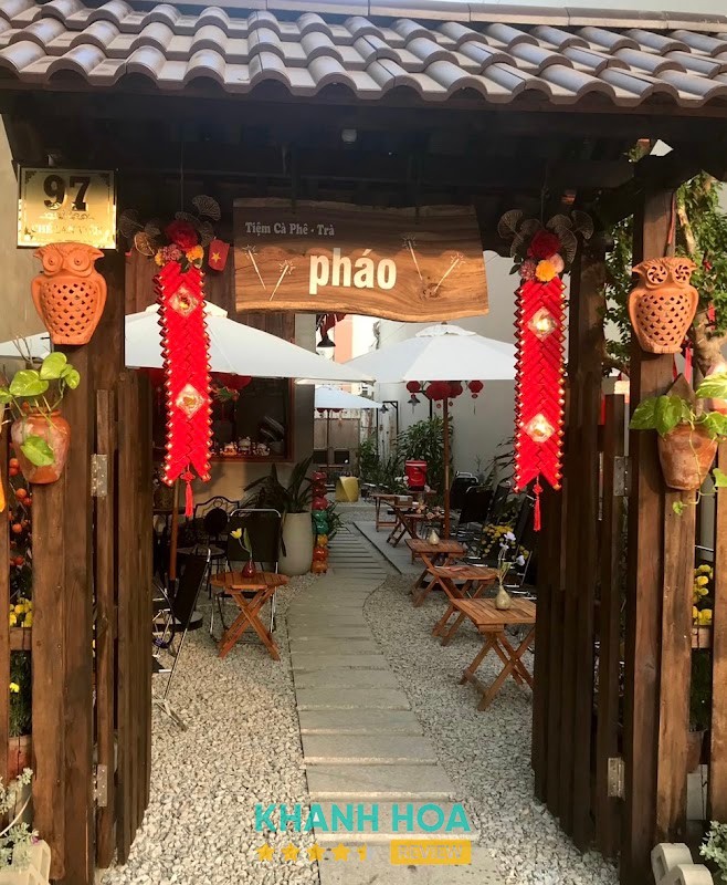 Pháo Cà Phê và Trà Sữa tại Phan Rang
