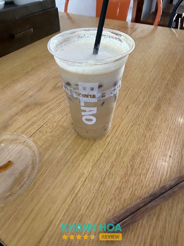 Đồ uống và topping tại B’Lao Cam Ranh