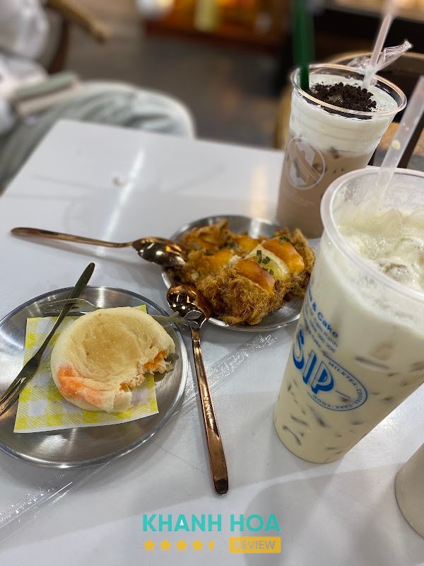 Trà sữa tại Sip Milktea Cam Ranh