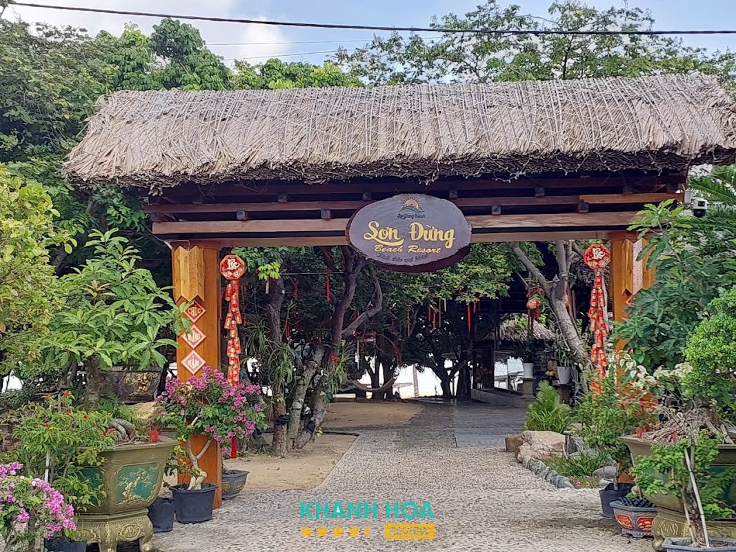 Sơn Đừng Resort tại Vịnh Vân Phong