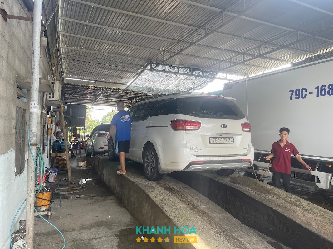 Rửa Xe Hải Cam Ranh
