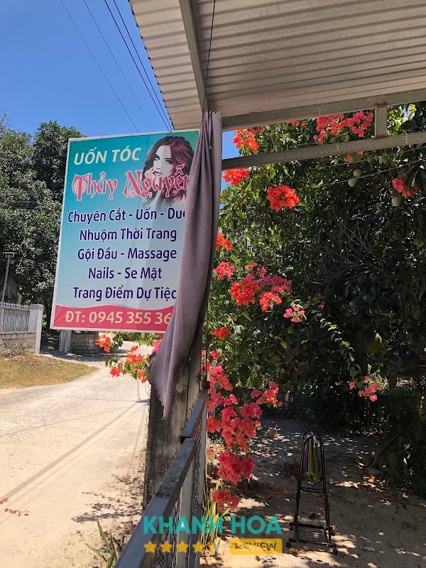 Không gian Salon Thủy Nguyễn