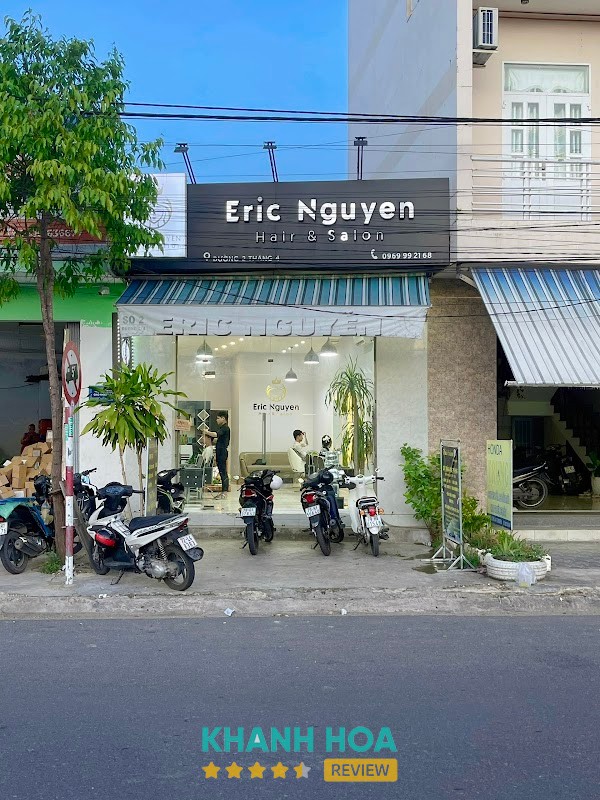 Dịch vụ làm tóc tại Eric Nguyễn Hair & Salon