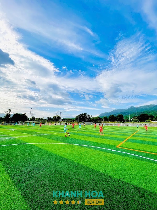 Sân Bóng Cam Ranh Arena