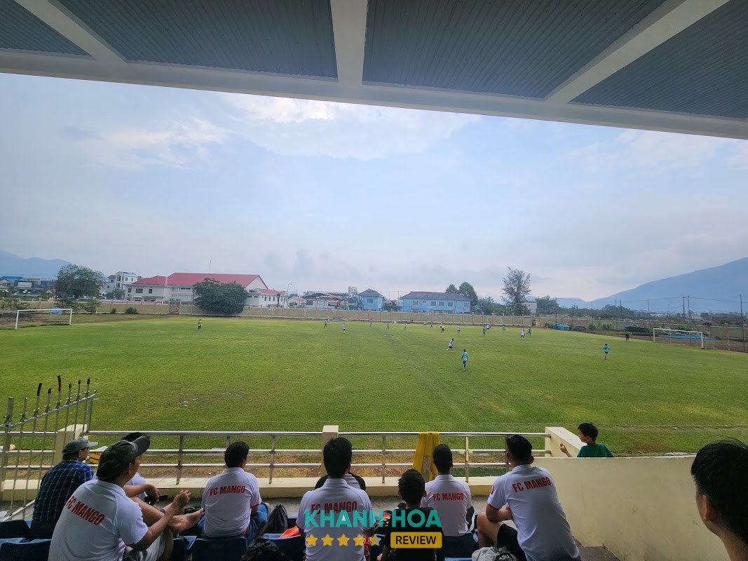 Sân Vận Động Huyện Diên Khánh