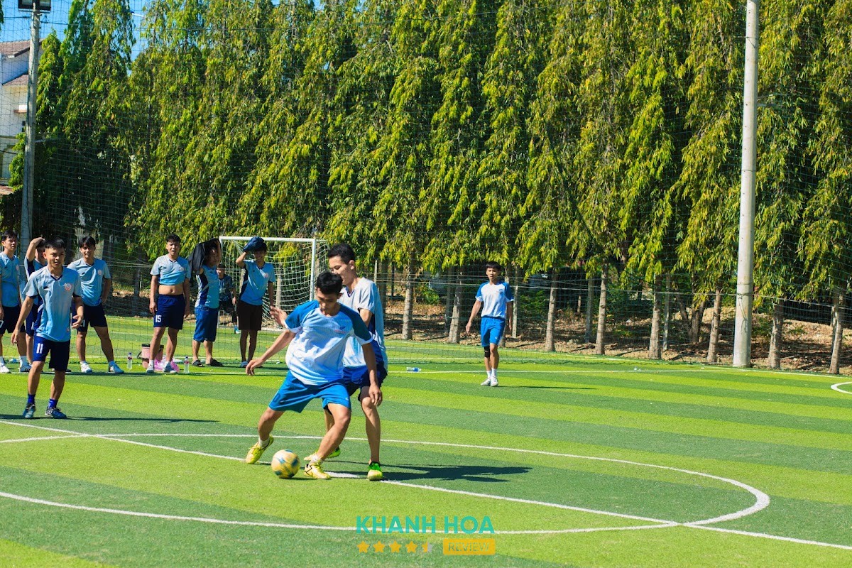 Sân Bóng Đá Hoàn Mỹ hình ảnh 3