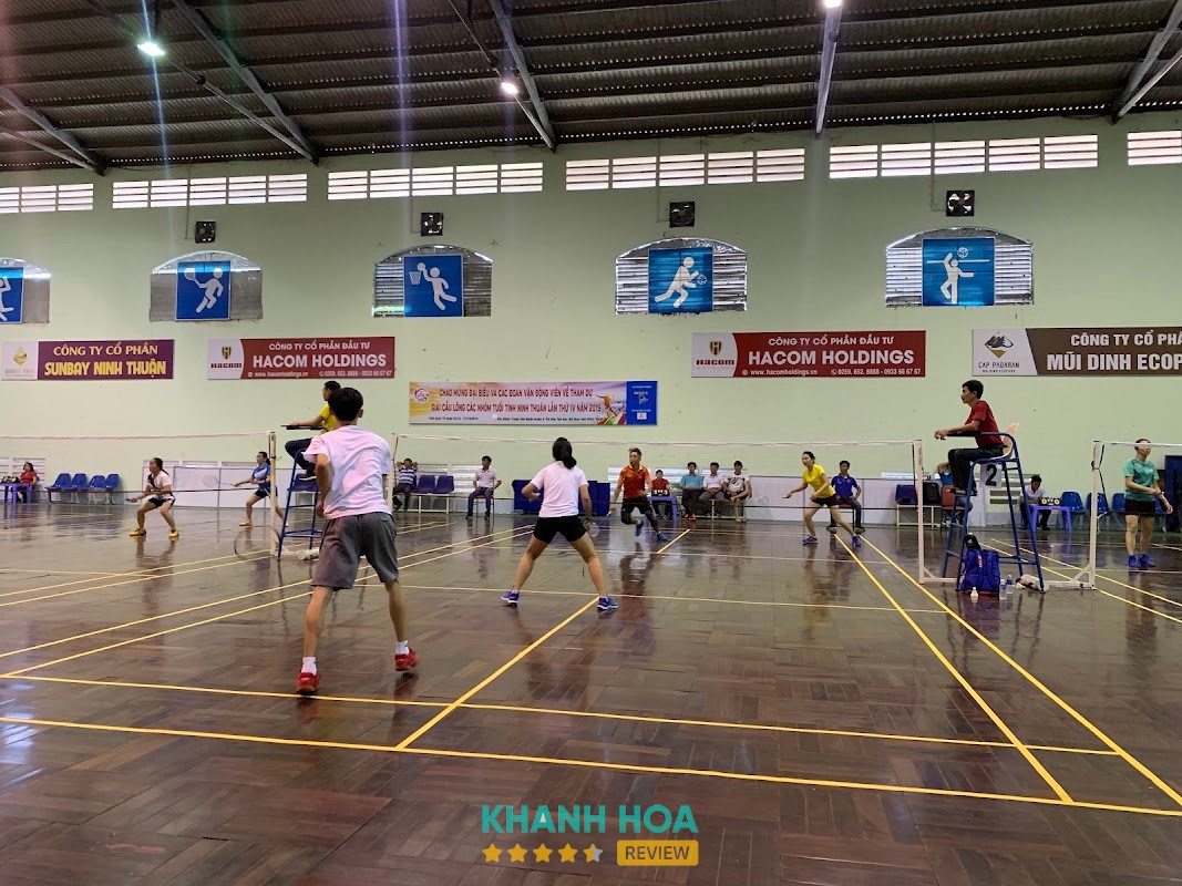 Sân Vận Động Tỉnh Ninh Thuận