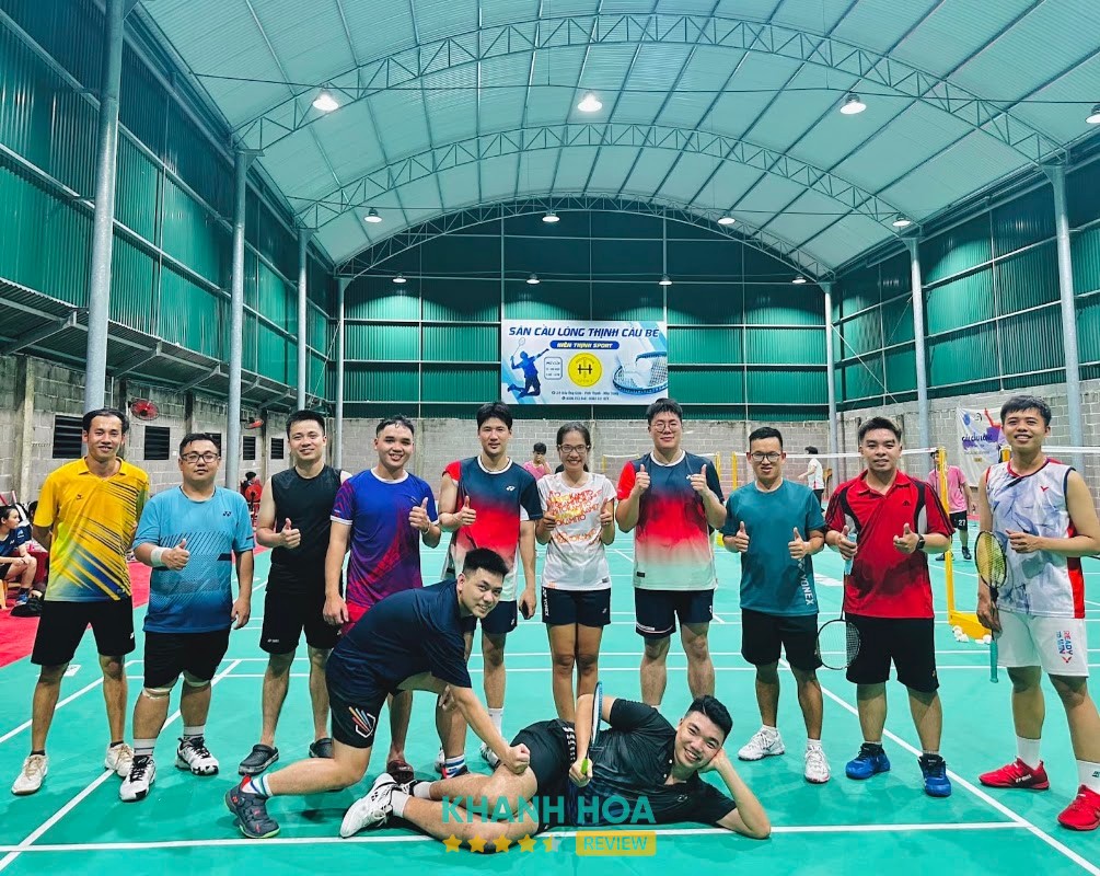 Sân cầu lông Thịnh Cầu Bè Khánh Hòa