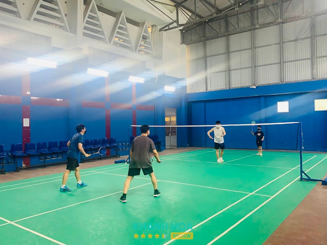 Sân Cầu Lông Ngô Quyền Khánh Hòa