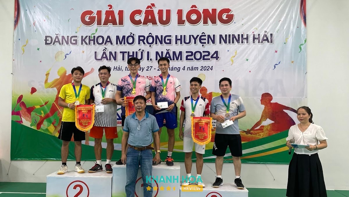 Sân Cầu Lông Đăng Khoa tại Ninh Chử