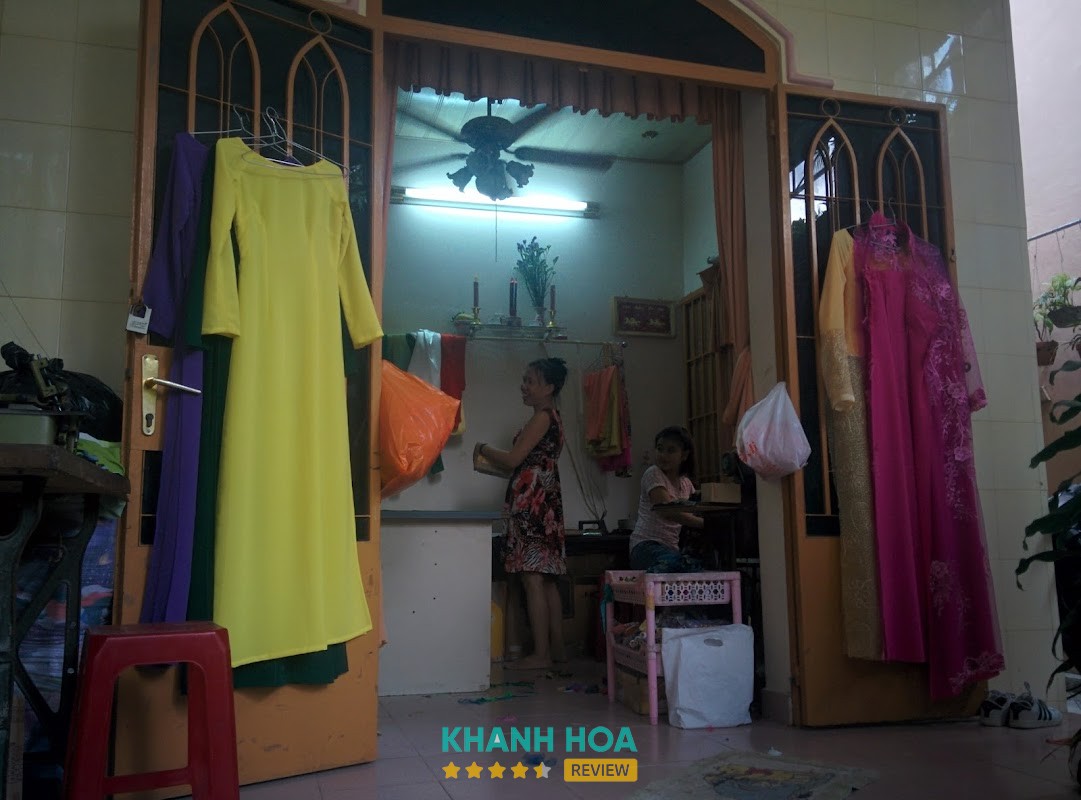 Áo Dài Ngọc Trâm Nha Trang
