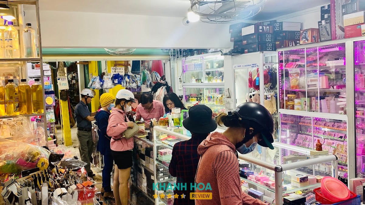 Thu Trang – mỹ phẩm và phụ liệu tóc