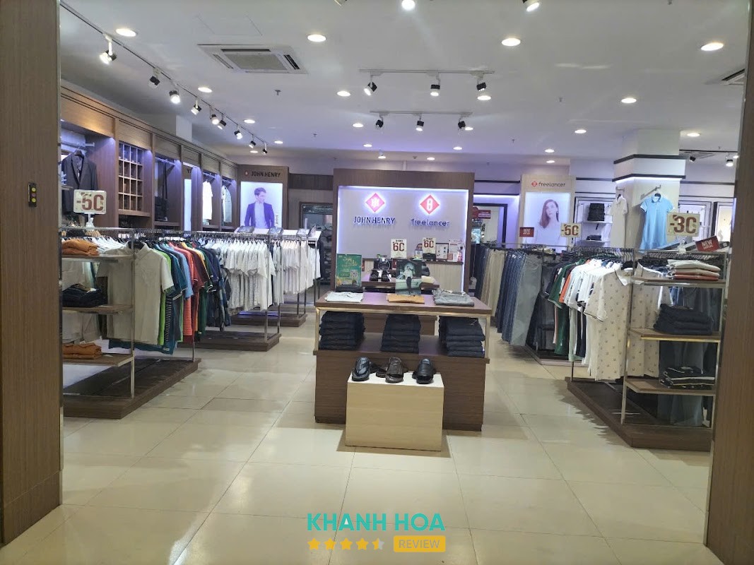 John Henry Vincom Ninh Thuận