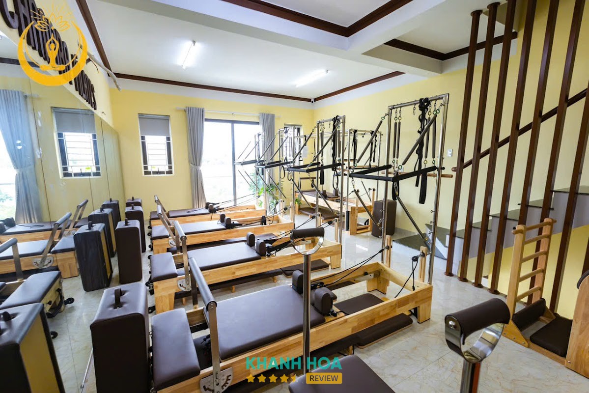 CHANDRA HEALING HOME Massage Center Đông Hải