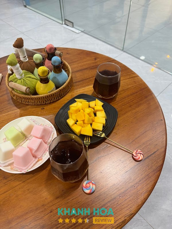 Qèn Spa 2 Cam Ranh